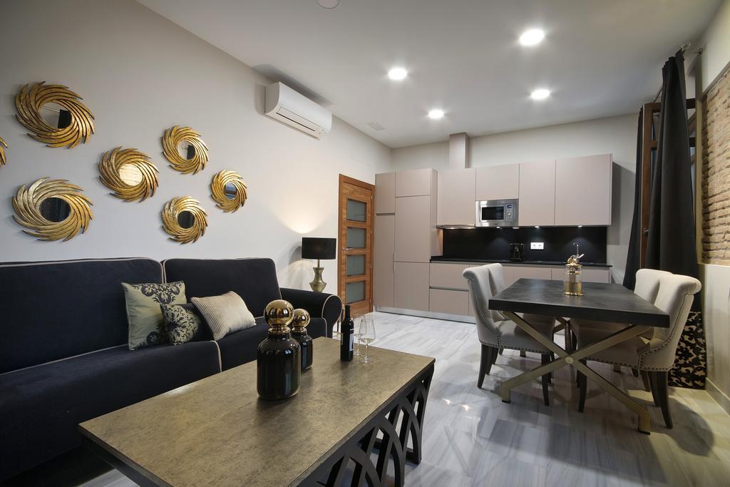 Bibo Suites Gran Via 그라나다 외부 사진
