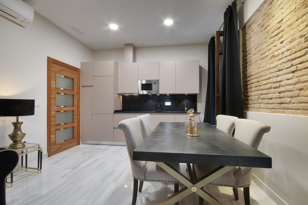 Bibo Suites Gran Via 그라나다 외부 사진